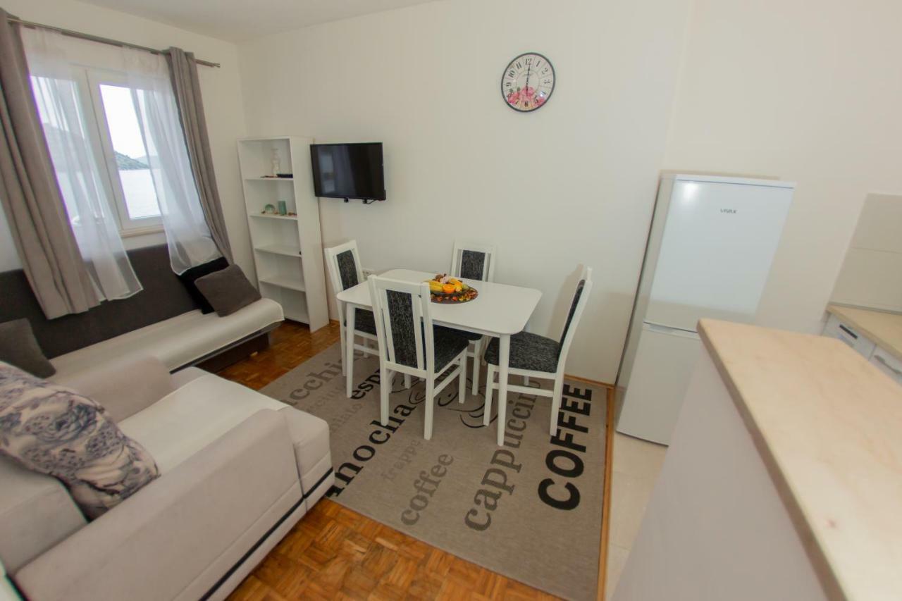 Apartmani Sunset Rogotin Luaran gambar