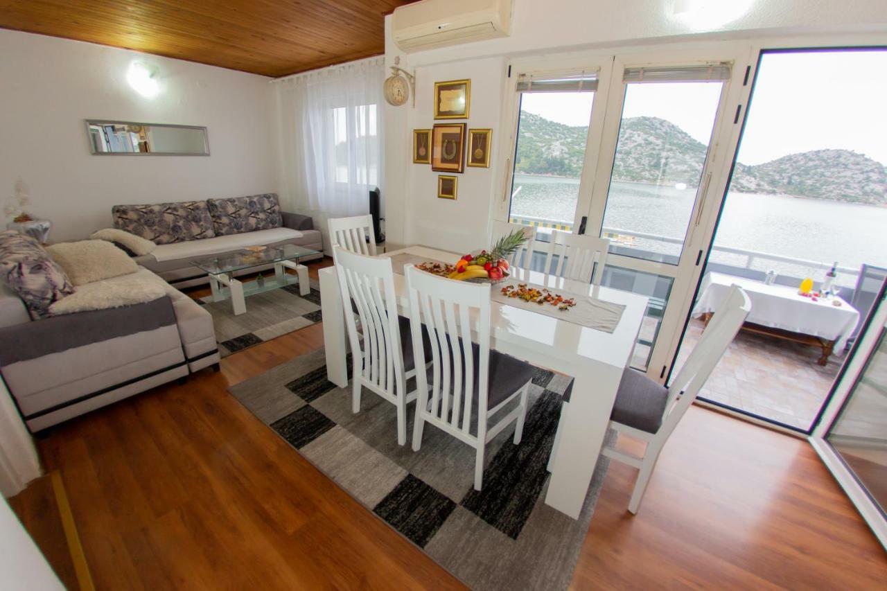 Apartmani Sunset Rogotin Luaran gambar