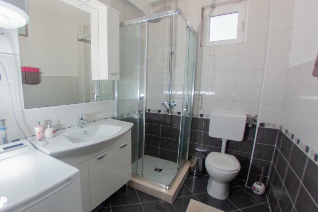 Apartmani Sunset Rogotin Luaran gambar